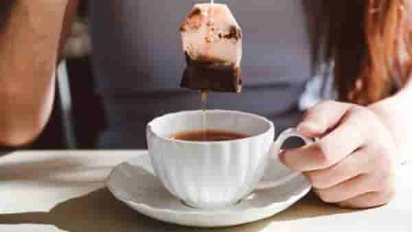 Tea Bag ने करताय दिवसाची सुरूवात? व्हा सावध, बनू शकता या गंभीर आजाराचे रुग्ण !