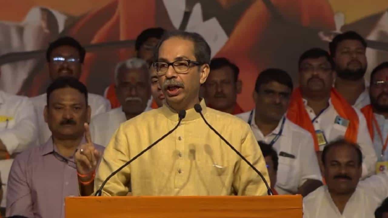 आमचं चिन्ह एकच उद्धव बाळासाहेब...; ठाकरे गटाच्या आमदाराची प्रतिक्रिया नेमकी काय?