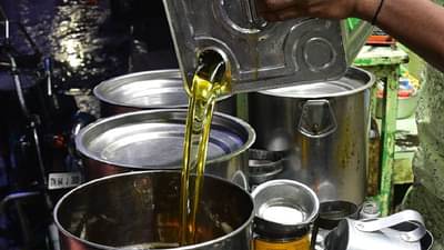 Inflation : महागाईचा तोरा तर उतरणार, खाद्यतेल, गॅससह अन्नधान्याचे भाव होणार कमी, पण वाट पहावी लागणार थोडी..