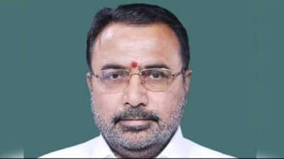 आदित्य ठाकरेचा शिवसेनेशी संबंध काय, प्रतापराव जाधव यांचा सवाल