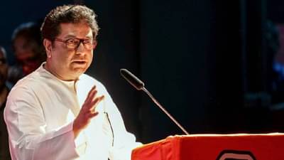 भारत जोडो यात्रेमुळेच हे तुम्हाला सुचतंय, आज आम्हाला मेंदूहीन राज ठाकरे दिसले...