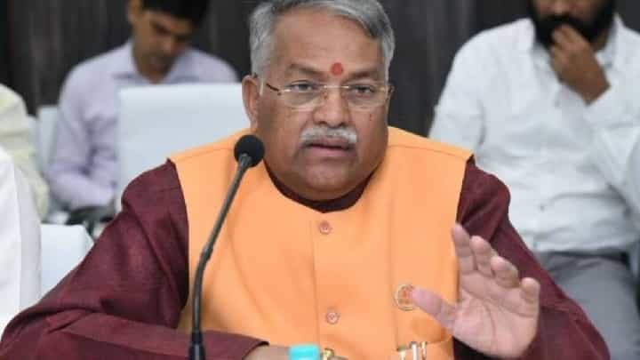 एकनाथ शिंदे यांचे एमआयएमसोबत पूर्वीपासून संबंध- चंद्रकांत खैरे एकनाथ शिंदे यांचे एमआयएमसोबत पूर्वीपासून संबंध- चंद्रकांत खैरे