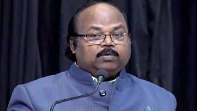 मुघलांच्या दयेमुळे हिंदू जिवंत आहेत... राम-कृष्ण हे फक्त पुस्तकी पात्र आहेत! निवृत्त न्यायाधीशांचे वादग्रस्त वक्तव्य