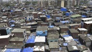 Dharavi Project : आशियातील सर्वात मोठी झोपडपट्टी टाकणार कात..धारावीच्या विकासासाठी अदाणींचा काय आहे मास्टरप्लॅन.. 