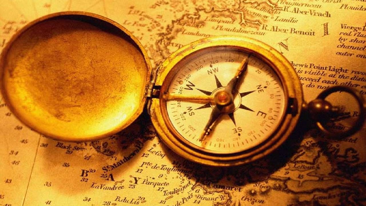 Vastu Tips: नवीन वर्ष सुरू होण्याआधी घरात आणा या 6 वस्तू, चुंबकासारखा खेचला जाईल पैस!