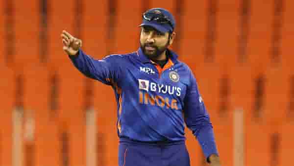 Team India: Virat Kohli ने संधी दिली, आता त्याचं बुडत करिअर वाचवण्यासाठी रोहित शर्मा हात देणार?
