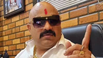 हकालपट्टीनंतर मनसेलाच जय महाराष्ट्र, वसंत मोरे यांच्या खंद्या शिलेदारासह 400 कार्यकर्तेही पक्षातून बाहेर