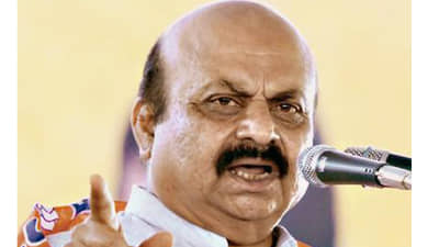 सीमाप्रश्न केव्हाच संपला, बेळगावात येऊ नका!! सुप्रीम कोर्टात लढू, कर्नाटकच्या मुख्यमंत्र्यांचा पुन्हा इशारा!