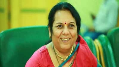 जय भीम, जय महाराष्ट्र राज्याच्या राजकारणासाठी चांगली गोष्ट, युतीवर निलम गोऱ्हेंचं स्पष्टीकरण...