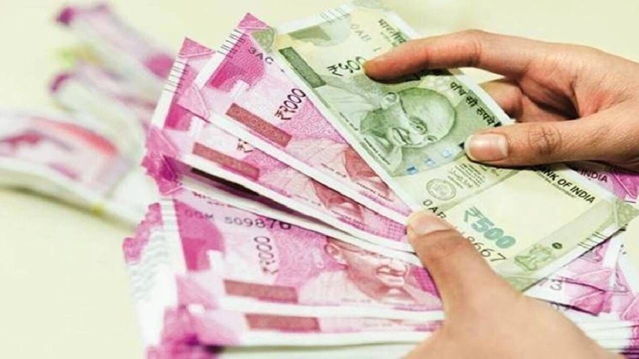 LIC : या 3 पॉलिसींचा जबरदस्त परतावा, 1 लाखांचे झाले 18.50 लाख, SIP च्या माध्यमातून अनेकांची चांदी..