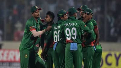 IND vs BAN 2nd ODI Result: रोहित शर्मा लढला, पण टीम इंडियाने सीरीज गमावली