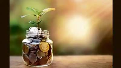 FD Investment : FD मध्ये गुंतवणूक करावी का? रेपो रेट वाढीचा मिळेल का दिलासा की होणार नाही मोठा फायदा..