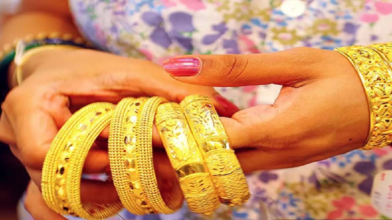 Fake Gold Hallmark : दिवसाढवळ्या डोळ्यात धूळफेक, नकली हॉलमार्कची दागिने ग्राहकांच्या माथी, सर्वसामान्यांना खोटेपणा कसा ओळखता येणार?