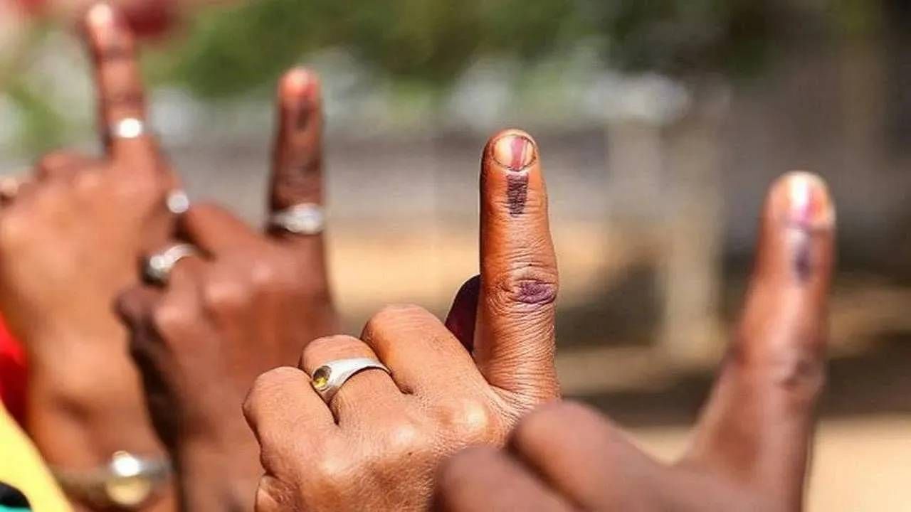 Gram Panchayat Election 2022 Voting Live : गुलाल कुणाचा? ग्रामपंचायत निवडणुकीसाठी मतदानाला सुरुवात