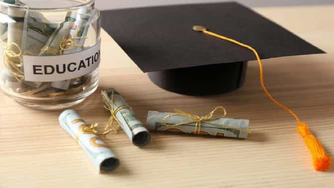 Education : महागाईने मुलांच्या शिक्षणाची लागली चिंता, हा उपाय हमखास तारणार..