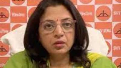 ठाकरे गटाच्या पक्ष कार्यालयाबाबत नागपुरात नेमकं काय घडलं?, मनीषा कायंदे यांनी का केला निषेध