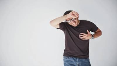 सायलेंट हार्ट ॲटॅक ठरू शकतो जीवघेणा, अशी ओळखा लक्षणे
