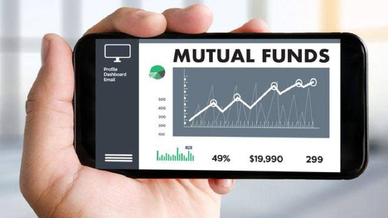 Mutual Fund : नवीन वर्षात गुंतवणुकीचं प्लॅनिंग, या 5 म्युच्युअल फंडमध्ये आजमावा नशीब, रिटर्न मिळतील बंपर..