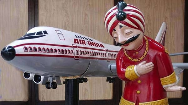 Year Ender: 2022 मध्ये या दिग्गज कंपन्यांनी घेतले महत्वाचे निर्णय, काेणकाेणत्या कंपन्या हाेत्या चर्चेत?