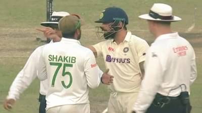 Virat Kohli : विराट आऊट झाल्याने भडकला, आधी बोट दाखवलं मग..