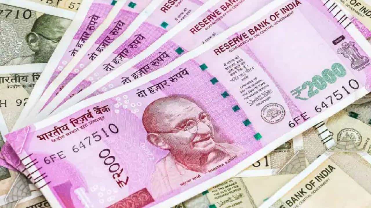 Post Office : या योजनेत महिन्याला मिळेल जोरदार परतावा, ठराविक रक्कम एकदाच गुंतवा