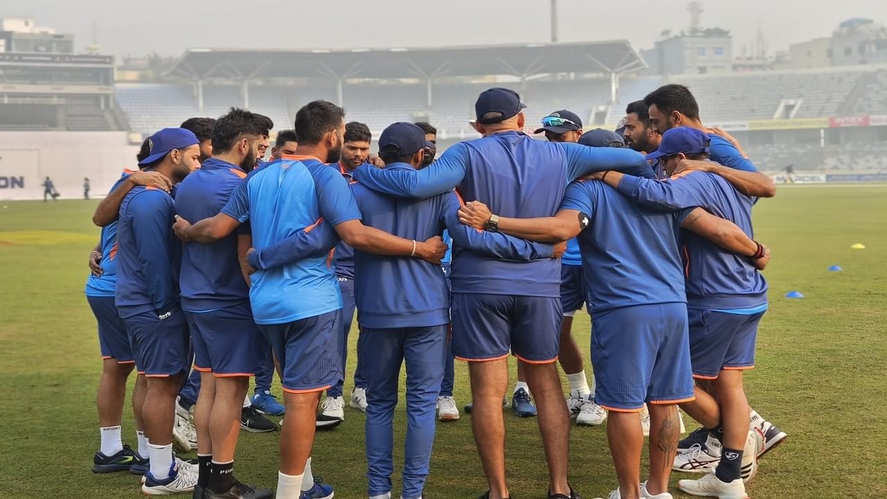 BAN vs IND : हा कुणाचा जावई? टीम इंडियाच्या क्रिकेटरच्या फ्लॉप कामगिरीनंतर भाजप नेत्याचा प्रश्न