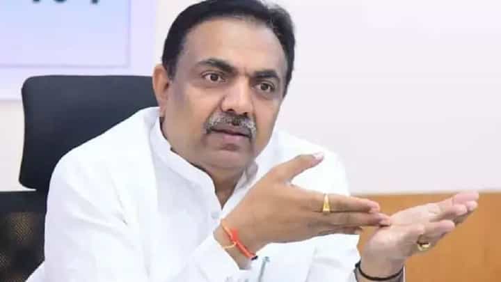 'ईडीची धाड धक्कादायक'- जयंत पाटील 'ईडीची धाड धक्कादायक'- जयंत पाटील