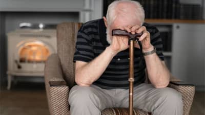 थायरॉइडचा डिमेंशियाच्या वाढत्या जोखमीशी संबंध - संशोधन