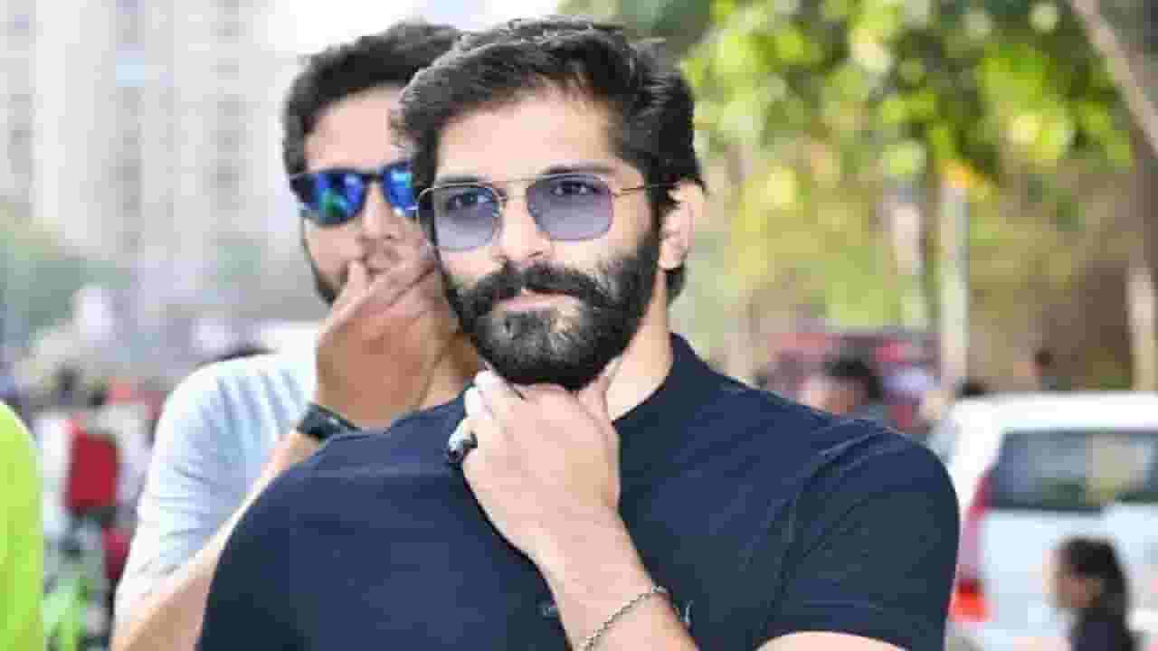 अमित ठाकरे महाराष्ट्र दौऱ्यावर जाण्याचं कारण काय?; अमित यांनीच सांगितलं कारण अमित ठाकरे महाराष्ट्र दौऱ्यावर जाण्याचं कारण काय?; अमित यांनीच सांगितलं कारण