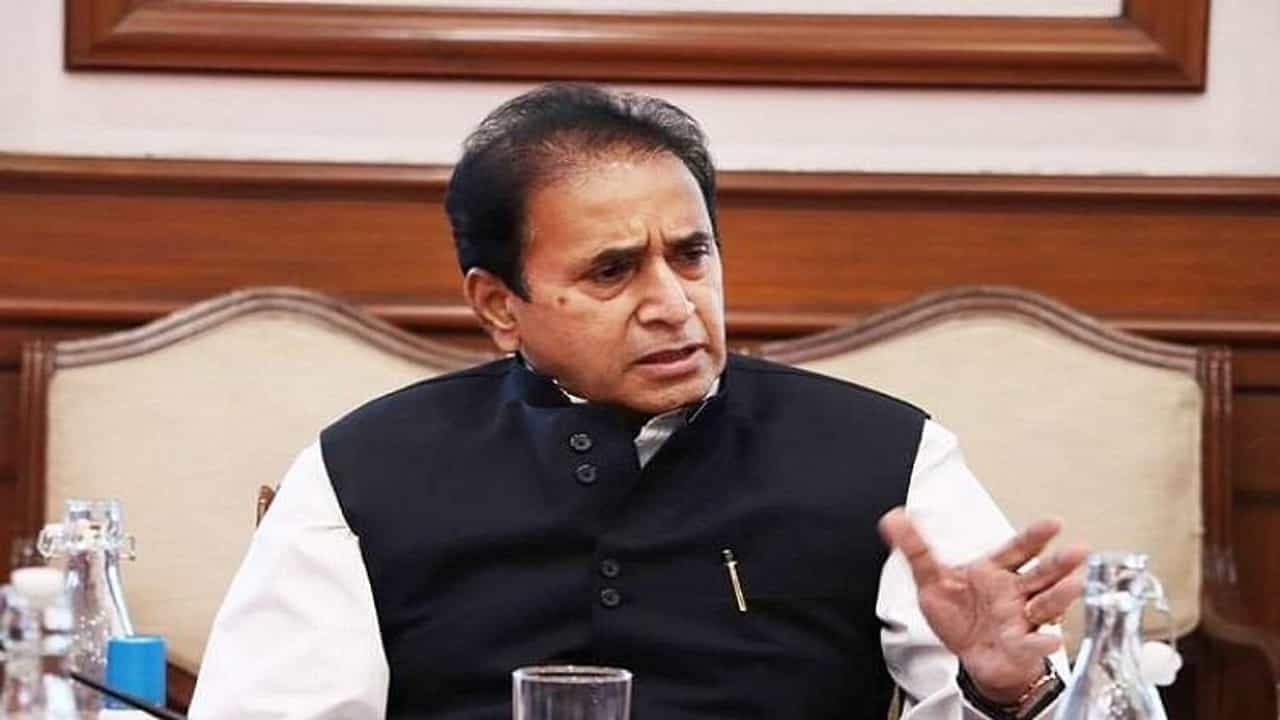 राज्यपाल यांचा राजीनामा ही..., कोश्यारी यांच्यावर माजी गृहमंत्री अनिल देशमुख काय म्हणाले? राज्यपाल यांचा राजीनामा ही..., कोश्यारी यांच्यावर माजी गृहमंत्री अनिल देशमुख काय म्हणाले?