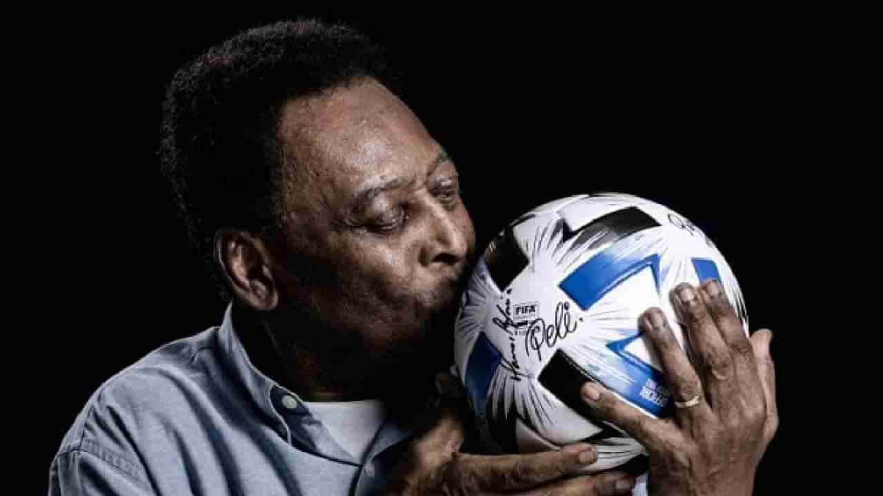 Pele dies : जगावर अधिराज्य गाजवणारे फुटबॉलचे जादूगार पेले यांचं निधन; कर्करोगाशी झुंज संपली