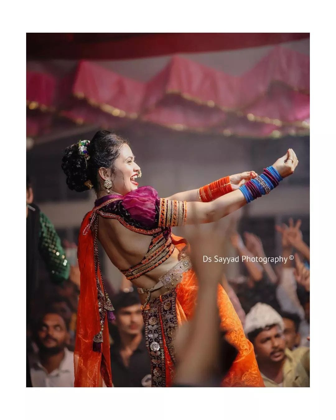 गौतमीची लावणी तर सगळ्यांनी पाहिली, पण तिचे हॉट लूक पाहिले का? – TV9 Marathi