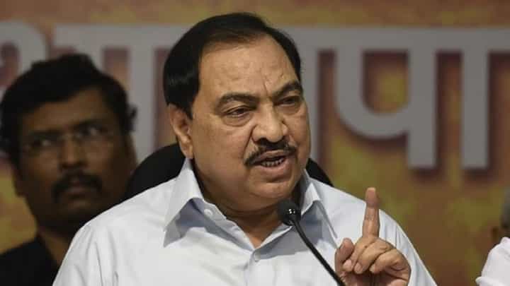 राज्यपालांची प्रतिमा महाराष्ट्रात वादाची ठरली, काय म्हणाले एकनाथ खडसे? राज्यपालांची प्रतिमा महाराष्ट्रात वादाची ठरली, काय म्हणाले एकनाथ खडसे?