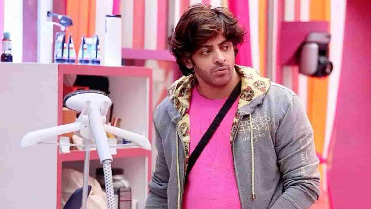 Bigg Boss 16 | अखेर अनेक वादानंतर विकास मानकतला बिग बाॅसमधून बाहेर