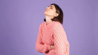 बद्धकोष्ठतेचा त्रास का होतो ? हिवाळ्यात बद्धकोष्ठता टाळण्यासाठी हे 5 पदार्थ फायदेशीर