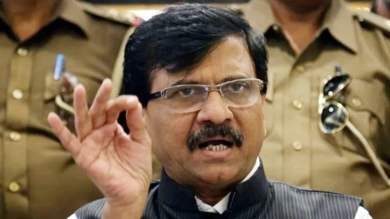 तर भाजप शिंदे गटाला धुणीभांडी करायला ठेवणार का?; संजय राऊत असं का म्हणाले? तर भाजप शिंदे गटाला धुणीभांडी करायला ठेवणार का?; संजय राऊत असं का म्हणाले?