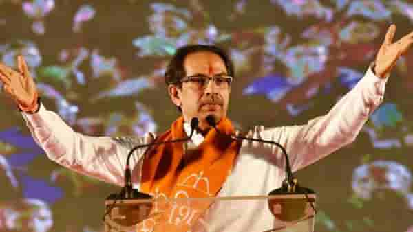मुंबई ते दिल्ली, ठाकरे गटाच्या गोटात प्रचंड हालचाली, Tv9 मराठीच्या हाती Exclusive माहिती