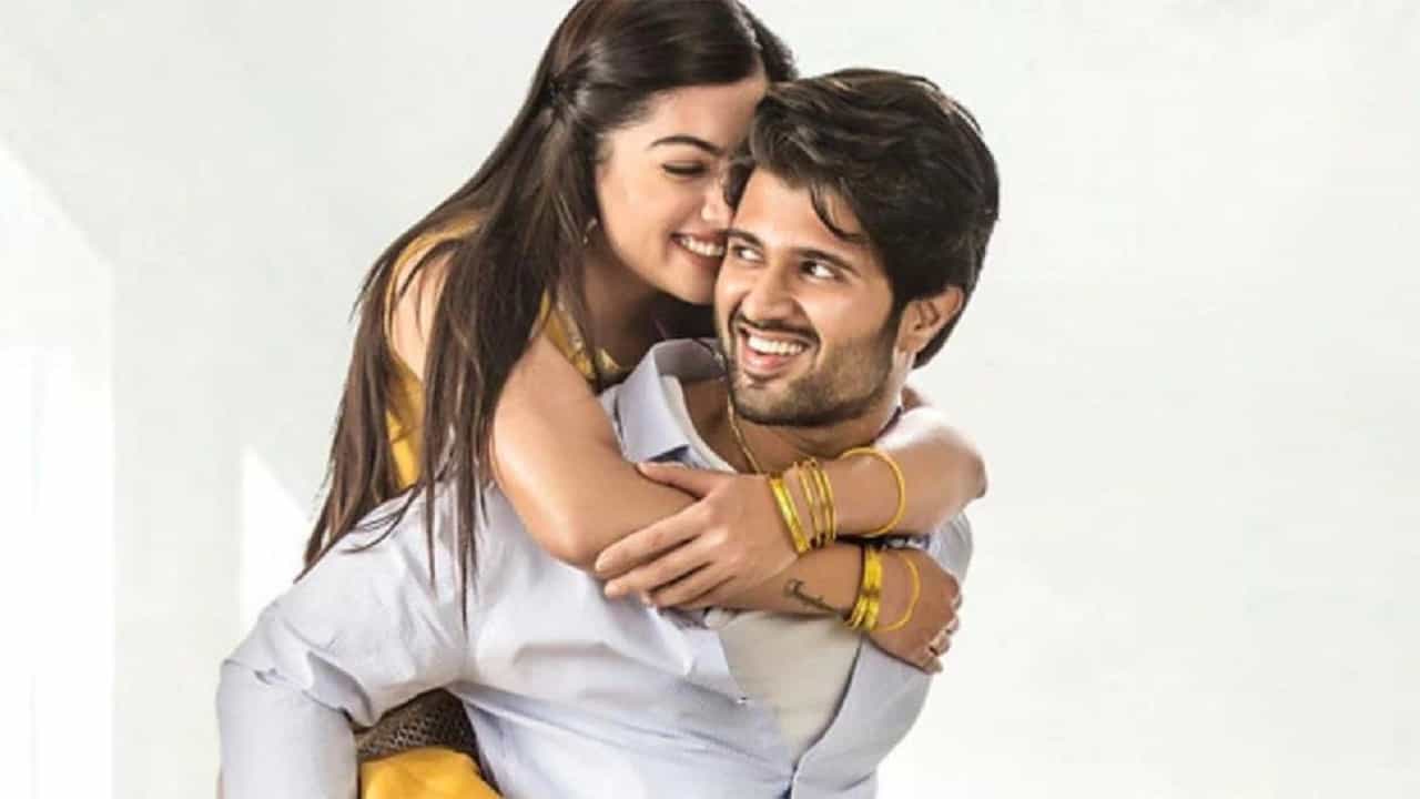 विजय - रश्मिका करतायेत सीक्रेट डेटिंग? तो फोटो समोर आल्यानंतर चाहत्यांचा अंदाज