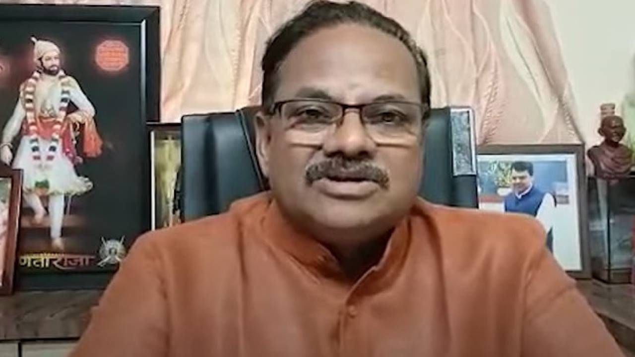 गाडी जाळपोळ प्रकरण, खासदार अनिल बोंडे यांनी केली या आमदाराच्या नार्को टेस्टची मागणी गाडी जाळपोळ प्रकरण, खासदार अनिल बोंडे यांनी केली या आमदाराच्या नार्को टेस्टची मागणी