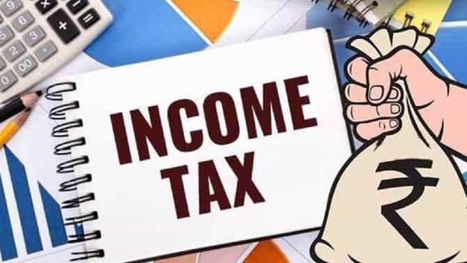 Budget 2023 : मध्यमवर्गाला अर्थमंत्री निर्मला सीतारमण देणार मोठं गिफ्ट! कर सवलतीची मर्यादा वाढवणार का