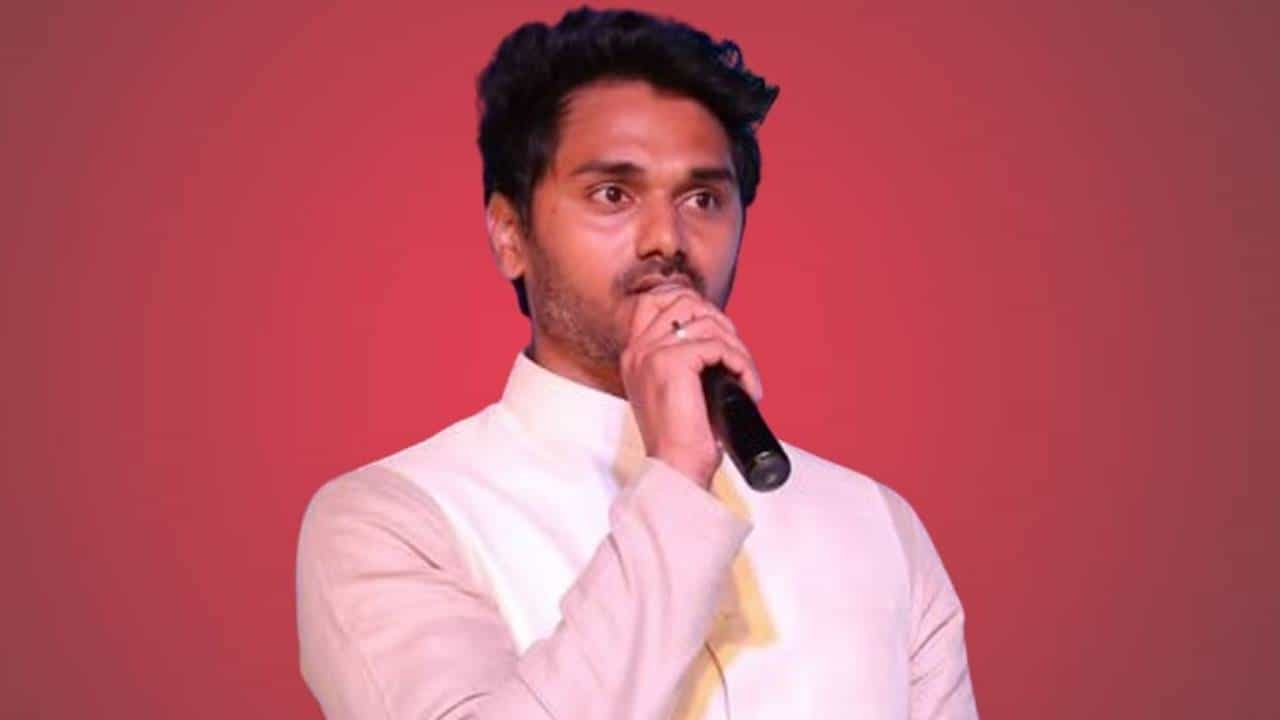 Mumbai Goa Highway वर योगेश कदम यांच्या वाहनाला भीषण अपघात Mumbai Goa Highway वर योगेश कदम यांच्या वाहनाला भीषण अपघात