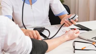 High Blood Pressure: थंडीत ब्लड प्रेशर नियंत्रणात ठेवण्यासाठी या भाज्यांचा करा आहारात समावेश