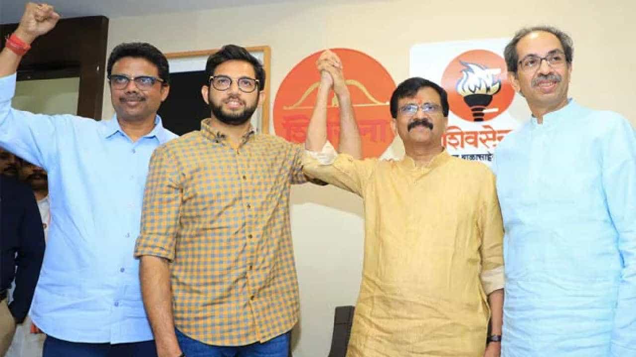 उद्धव ठाकरेंसोबत फक्त तीनच लोक शिल्लक राहणार; 'या' आमदाराला कॉन्फिडन्स...