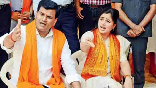 हनुमान चालीसा प्रकरण, दोषमुक्तीसाठी राणा दाम्पत्य न्यायालयात
