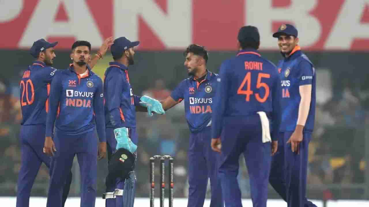 IND vs SL, 1st ODI : टीम इंडियाची विजयी सलामी, श्रीलंकेवर 67 धावांनी विजय