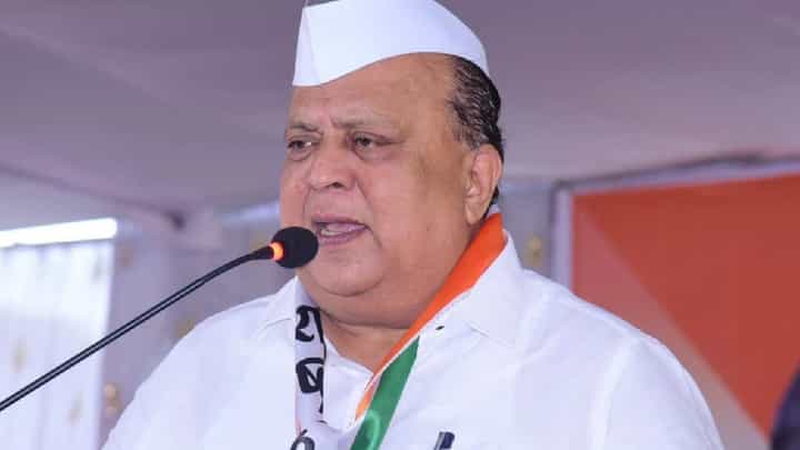 हसन मुश्नीफ यांचे व्यावसायिक भागीदार चंद्रकांत गायकवाड यांच्या घरावरही ईडीची छापेमारी हसन मुश्नीफ यांचे व्यावसायिक भागीदार चंद्रकांत गायकवाड यांच्या घरावरही ईडीची छापेमारी