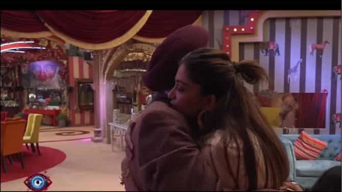 Bigg Boss 16 | बिग बाॅसच्या घरात वडिलांचे ते बोलणे ऐकून निम्रत काैर ढसाढसा लागली रडायला