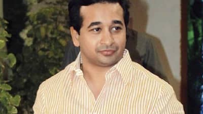 काँग्रेसचा एक तरी नेता विकासाबद्दल बोलतो का?, नीतेश राणे यांचा हल्लाबोल