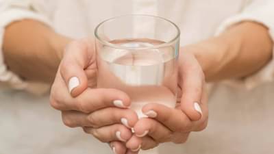 Dehydration Affects Mood And Brain Function: डिहायड्रेशनमुळे मुलांच्या मेंदूच्या कार्यावर होऊ शकतो परिणाम