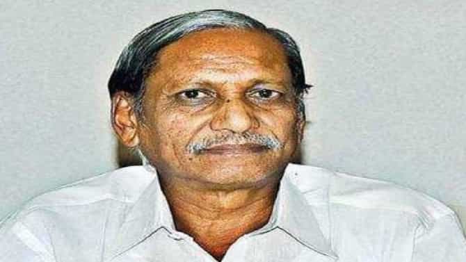 नागपूर विभाग शिक्षक मतदारसंघ, भाजप समर्थित नागो गाणार यांचा अर्ज दाखल, अशी रंगणार लढत